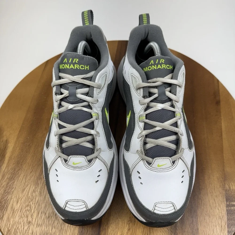 Mens Nike Air Monarch IV White Cool Grey Athletic Sneakers Shoes Size 10 D GUC